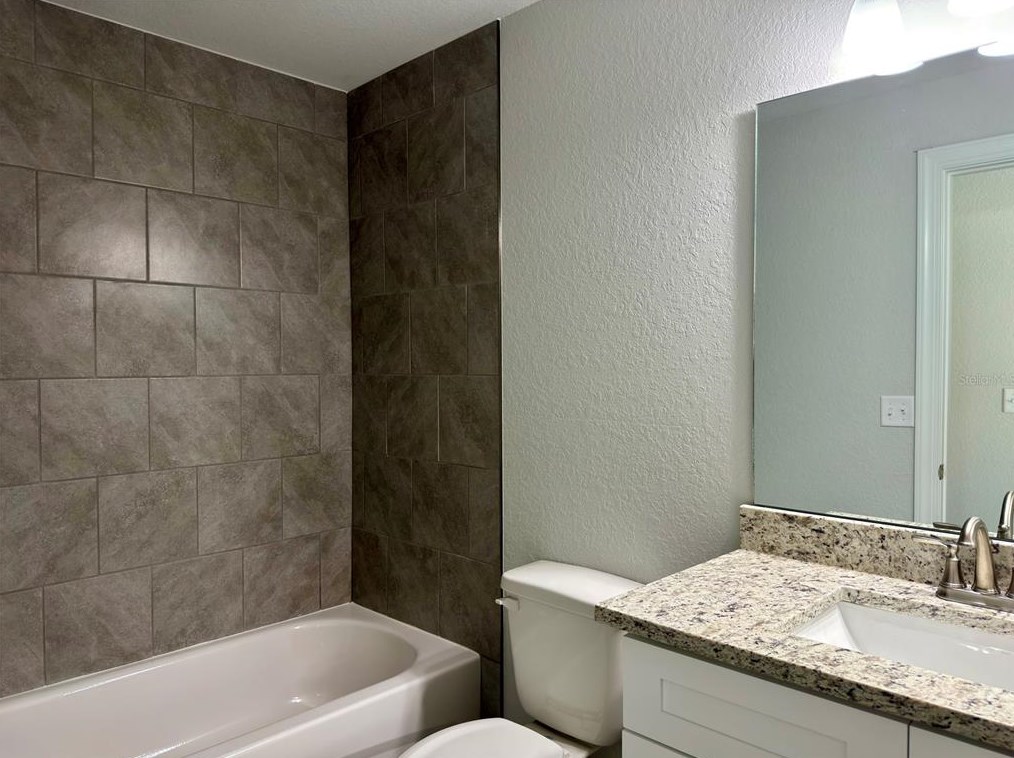 9449 159 Ln, Summerfield FL  34491-5643 exterior