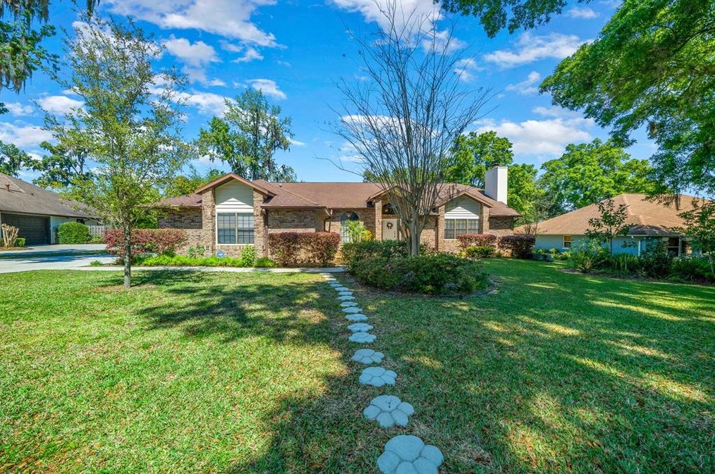 1819 32nd Ln, Ocala, FL 34471-6746