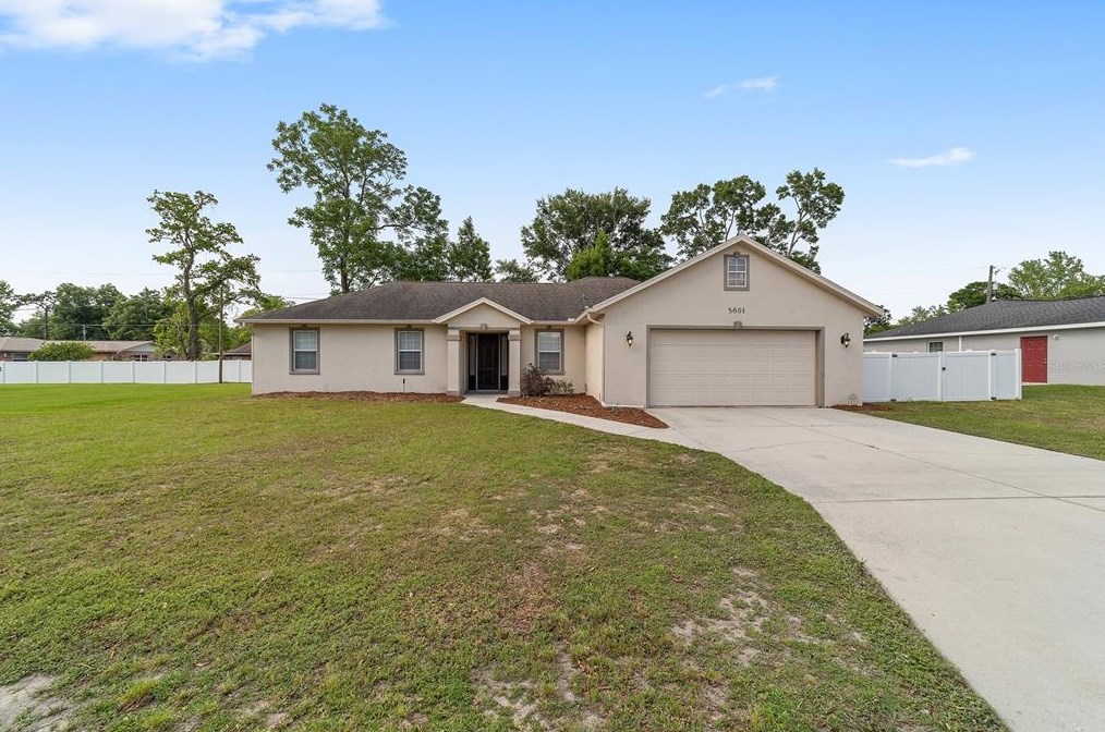 5601 4th Pl, Ocala, FL 34480-3550