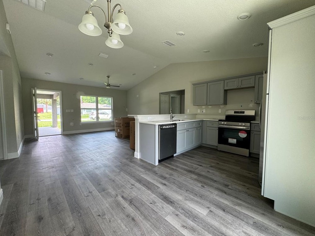 14162 34 Ct, Summerfield FL  34491-2912 exterior