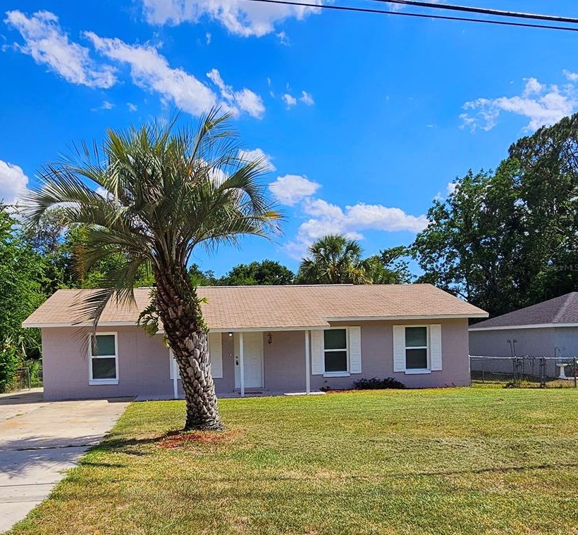 4312 County Highway 484, Belleview, FL 34420-5778