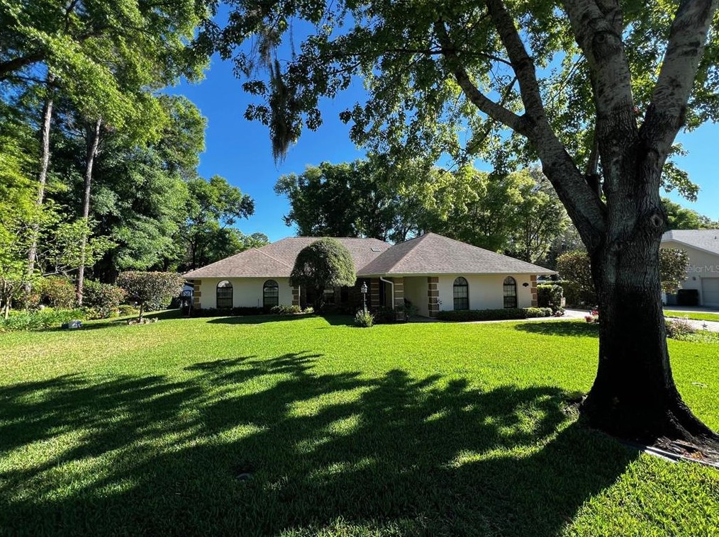 9705 194th Cir, Dunnellon, FL 34432-4137
