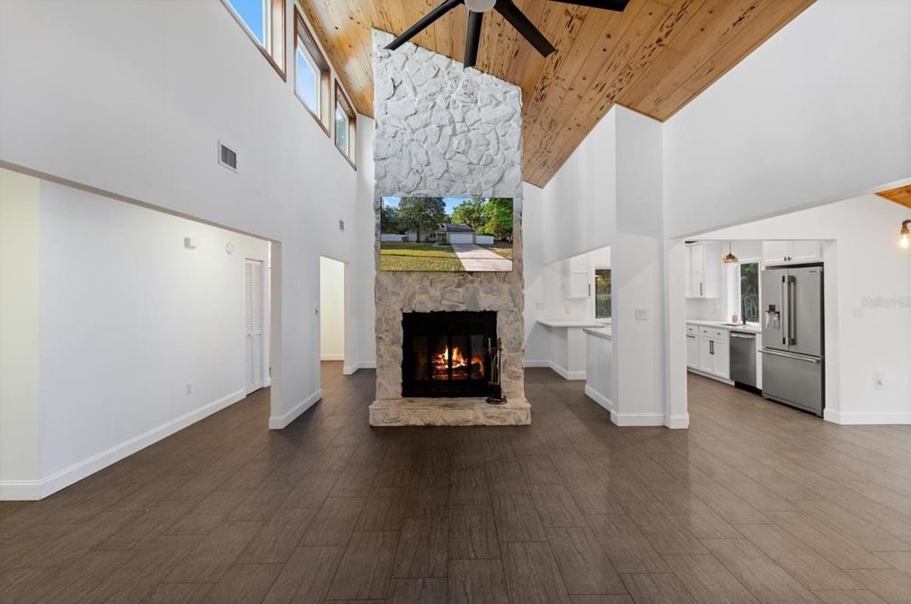 6404 7 Rivers Dr, Crystal River FL  34429-7699 exterior