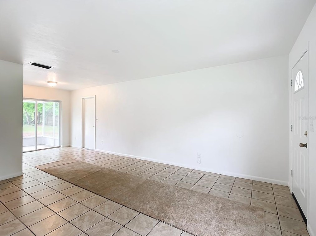 12400 95th Ter, Belleview FL  34420-7422 exterior