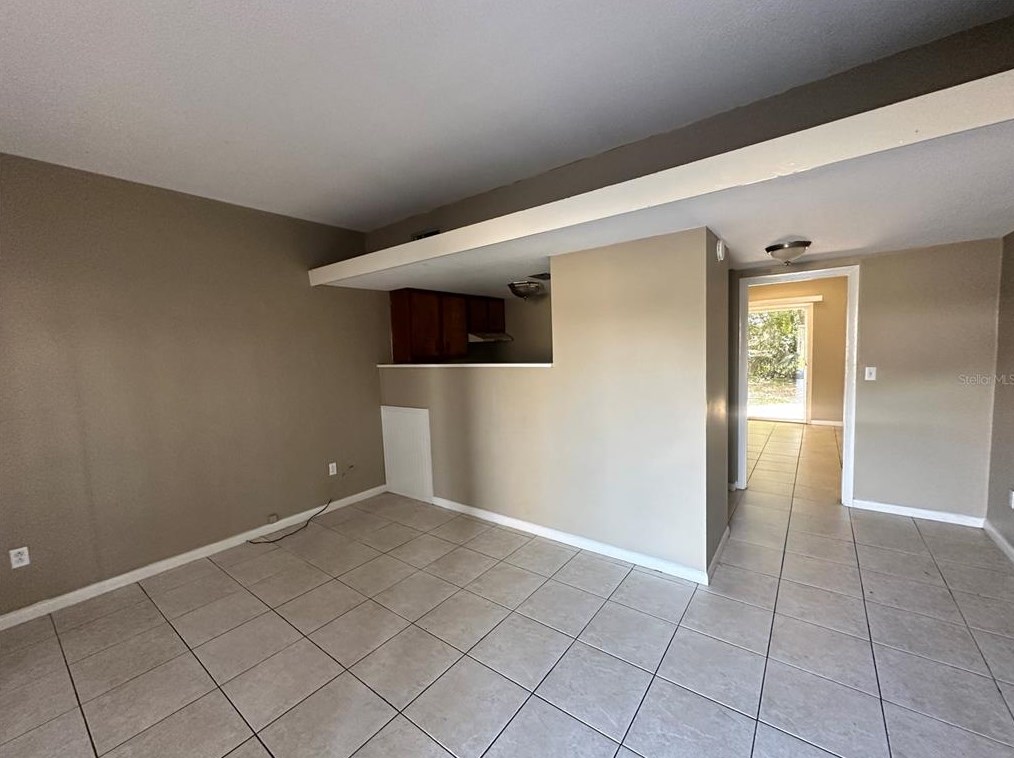 2212 E Silver Springs Blvd #13, Ocala, FL 34470