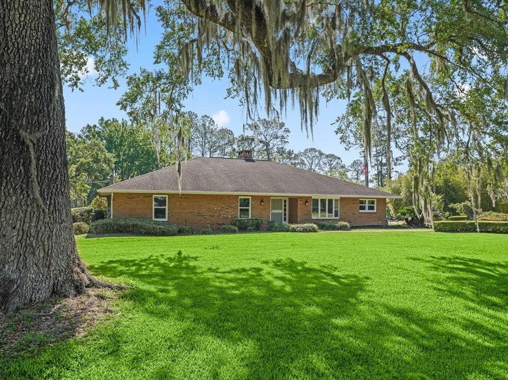 5251 80th Avenue Rd, Ocala, FL 34482-2027