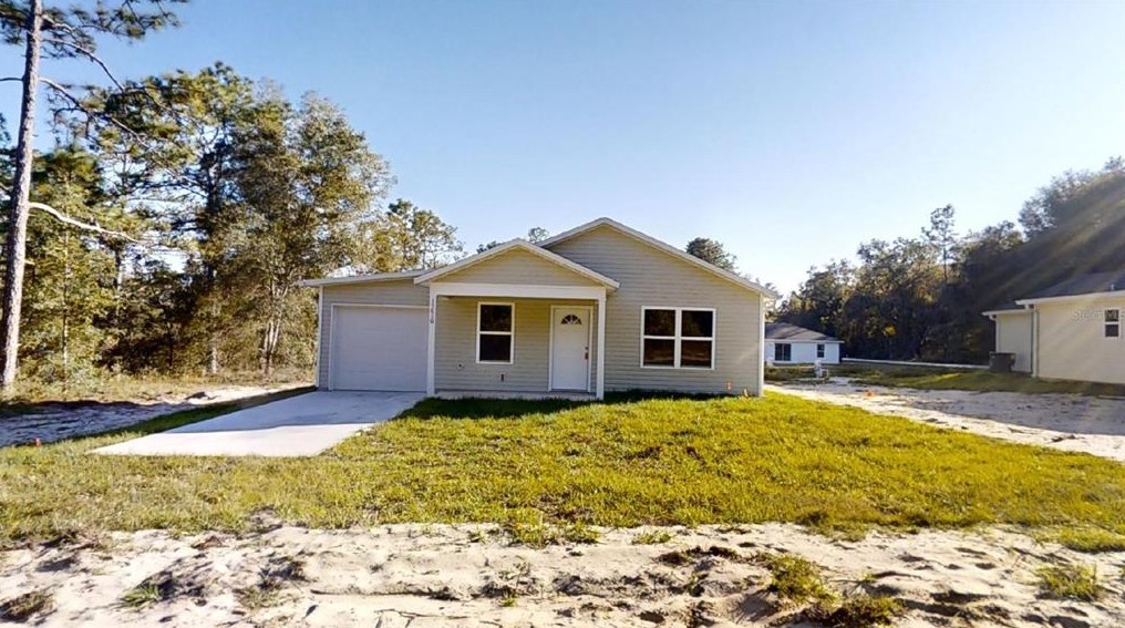 12469 106th Ave, Belleview, FL 34421-5538