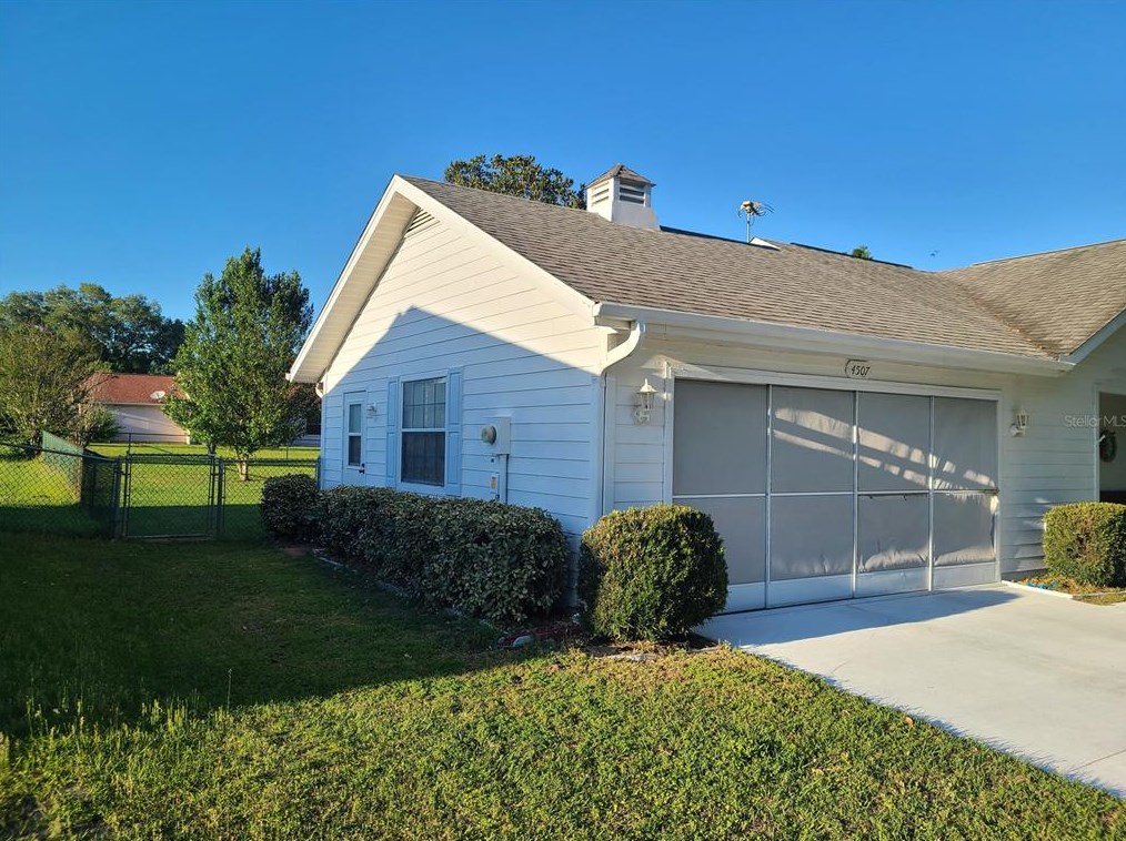 4507 30th Pl, Ocala FL  34482-8383 exterior