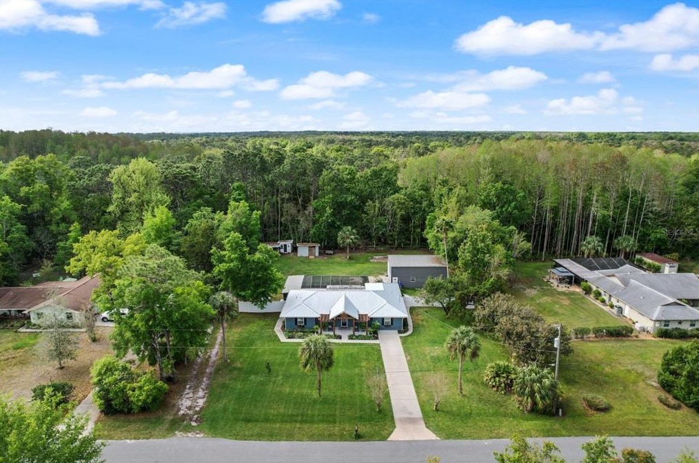7950 Inn Ln, Homosassa, FL 34446-1205