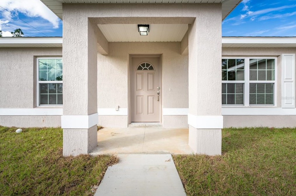 242 Locust Pass Loop, Ocala, FL 34472-9387