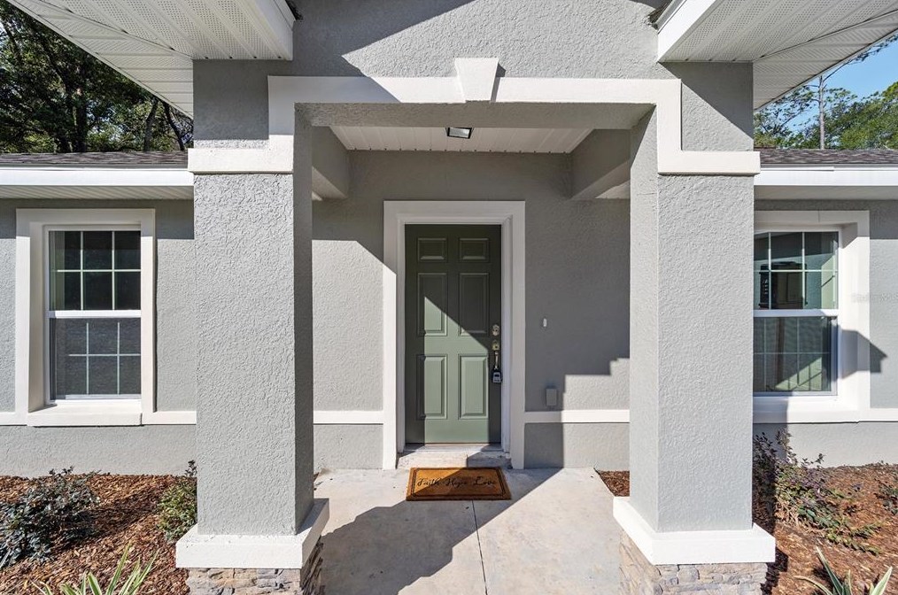 871 W Madison Pl, Dunnellon, FL 34434