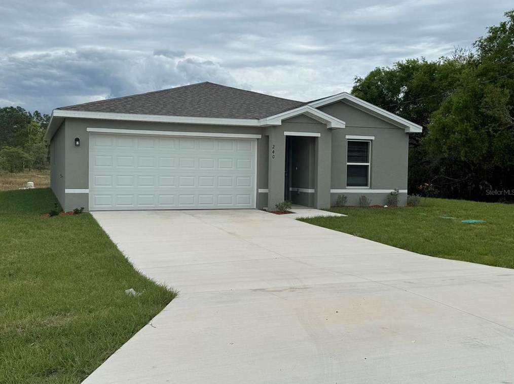 240 Oak Ln, Ocala, FL 34472