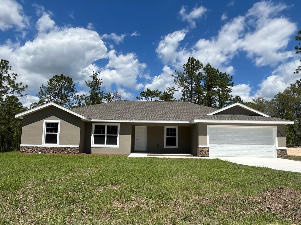 8707 121st Ter, Dunnellon, FL 34432-3837