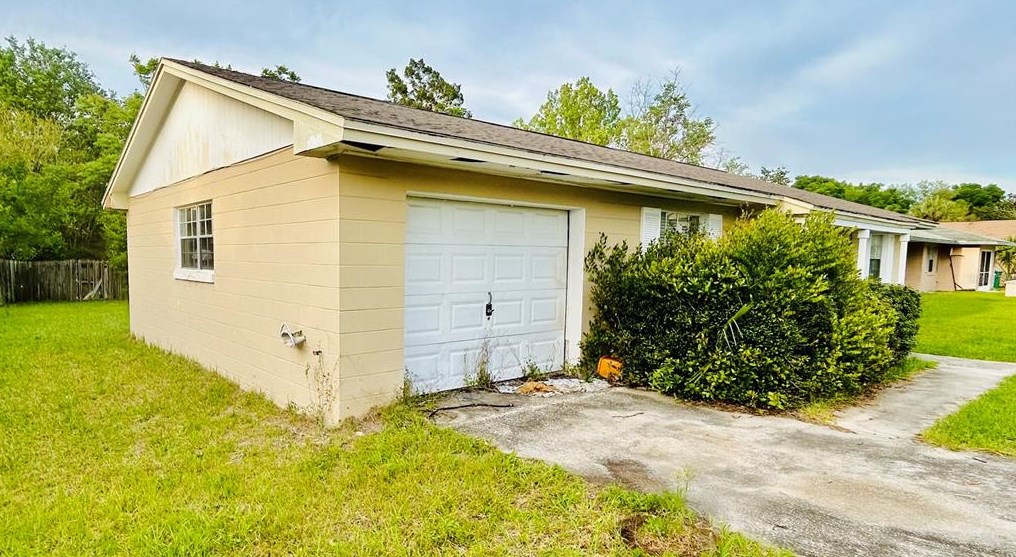 229 Marion Oaks Ln, Ocala, FL 34473-2813