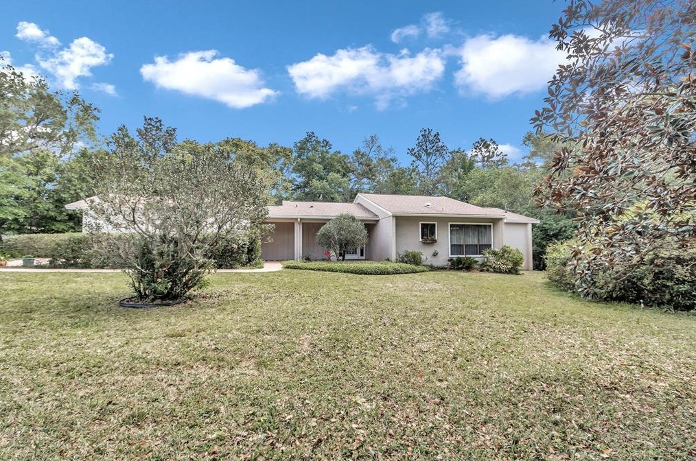 8501 209th Ct, Dunnellon FL  34431-5341 exterior