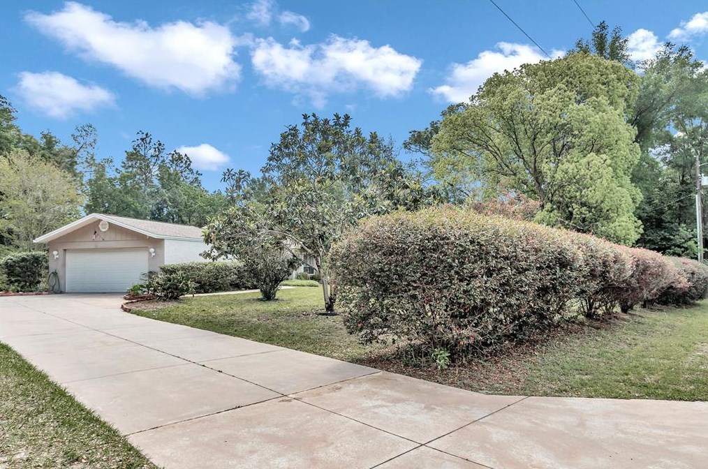 8501 209th Ct, Dunnellon FL  34431-5341 exterior