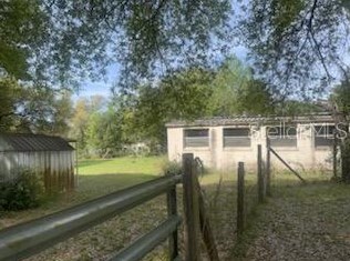 20456 Se 140th St, Umatilla, FL 32784