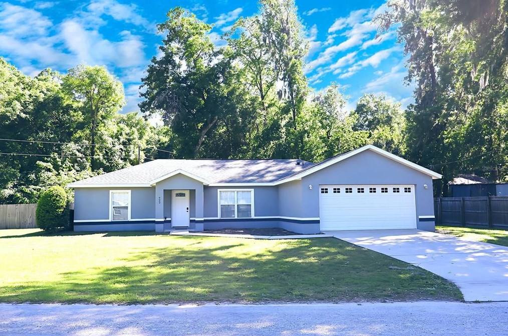 922 64th Pl, Ocala, FL 34475-8531