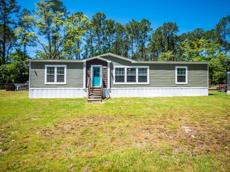 16252 Ne 141st Terrace, Fort Mc Coy, FL 32134