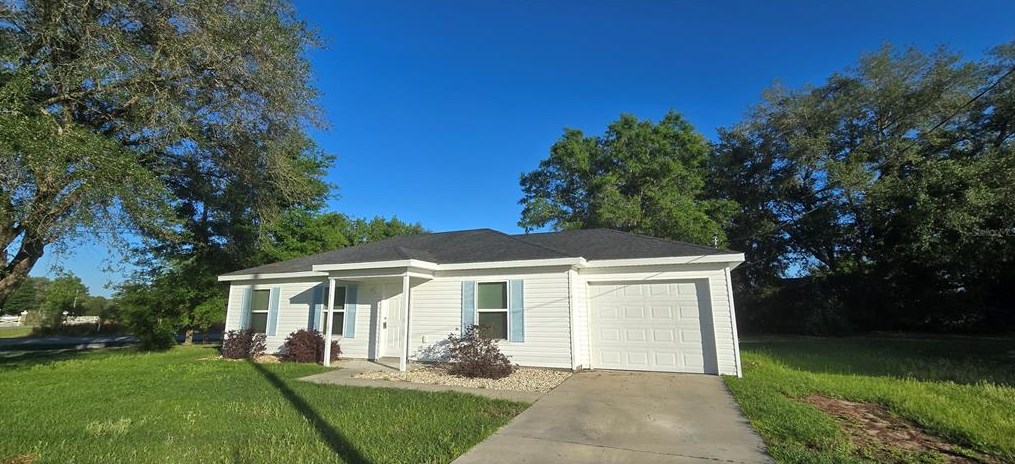 7 Juniper Loop Ct, Ocala, FL 34472-4464