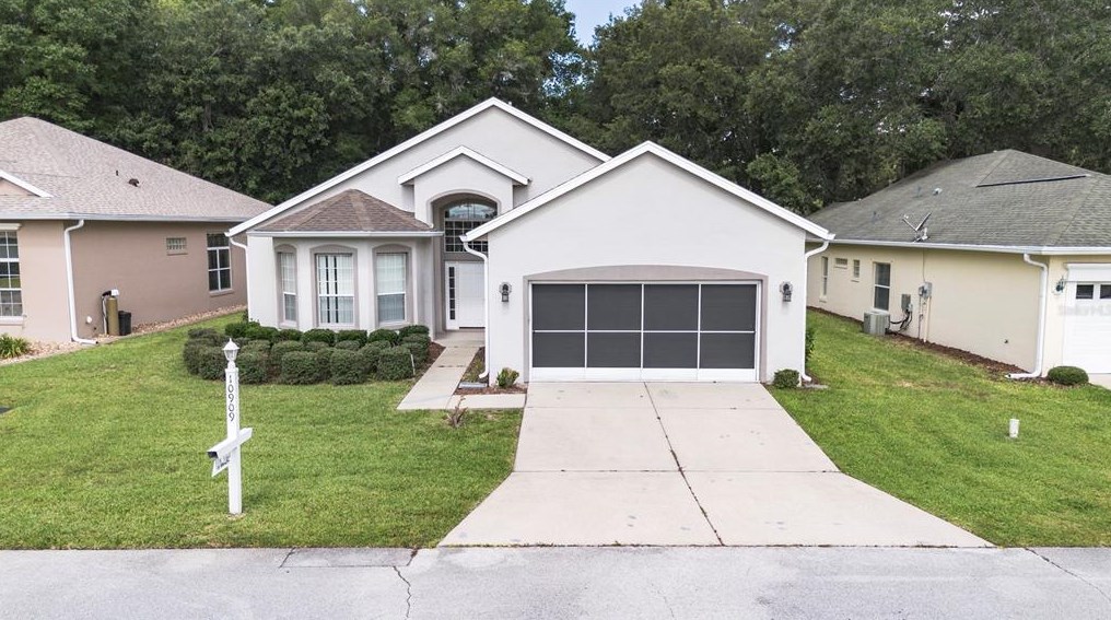 10909 69 Cir, Ocala FL  34476-3985 exterior