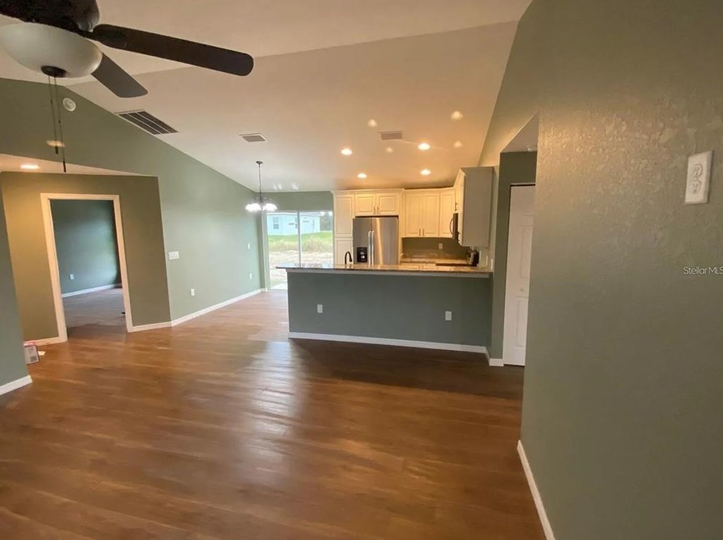 13028 6th Pl, Silver Springs FL  34488-3710 exterior