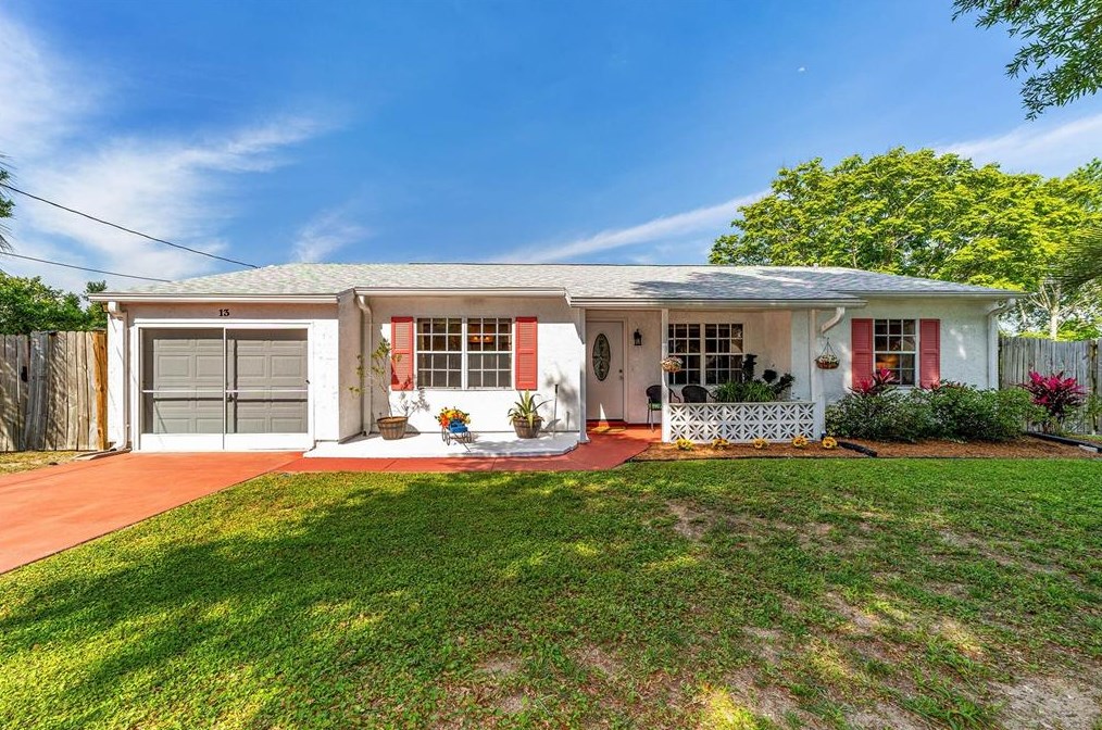 13 Cedar Trace Ln, Ocala, FL 34472-8345