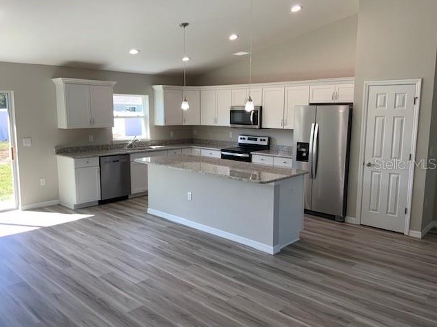 8914 194th Ct, Dunnellon, FL 34432-2795