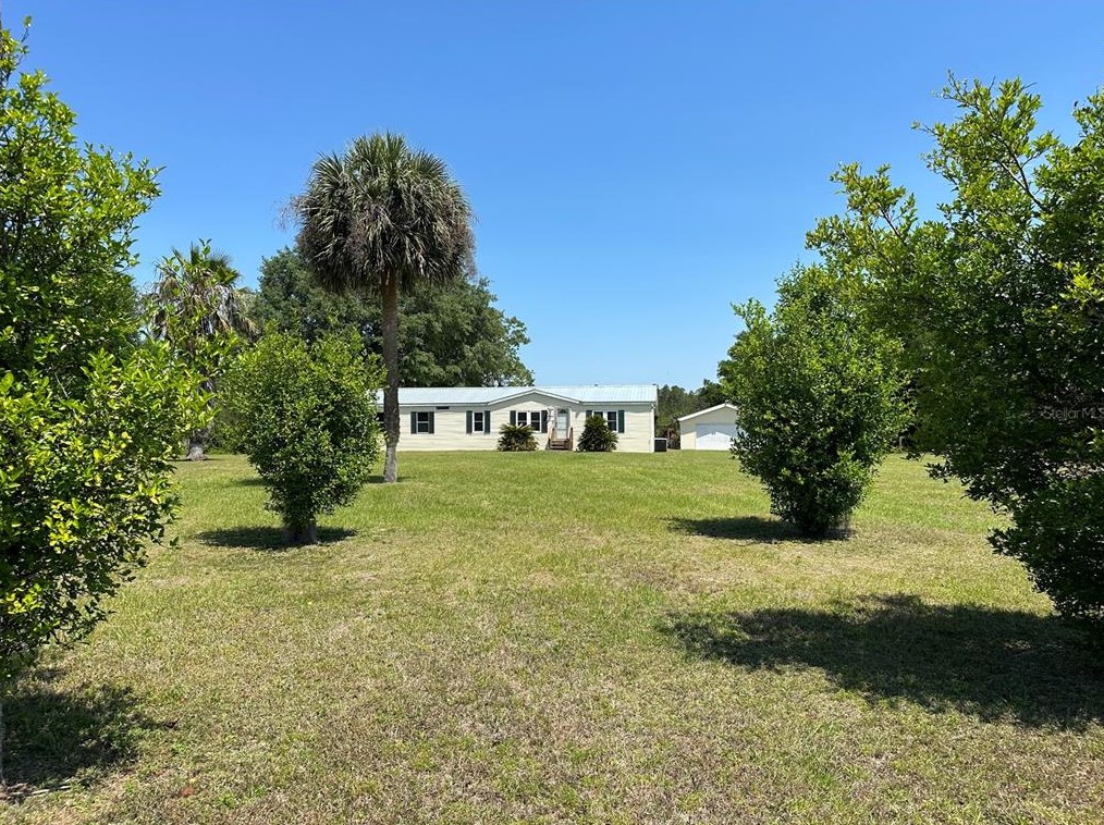 17979 Se 90th St, Ocklawaha, FL 32179