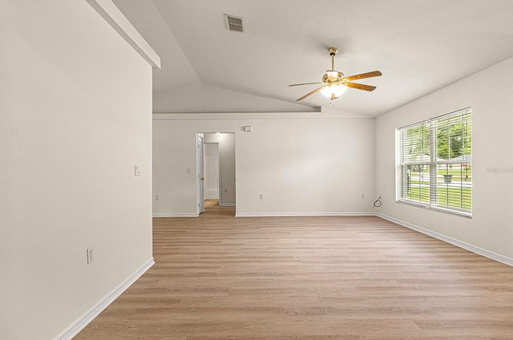 9292 161st Pl, Summerfield FL  34491-5873 exterior