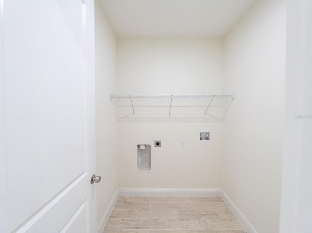 8956 164 Pl, Summerfield FL  34491-7019 exterior