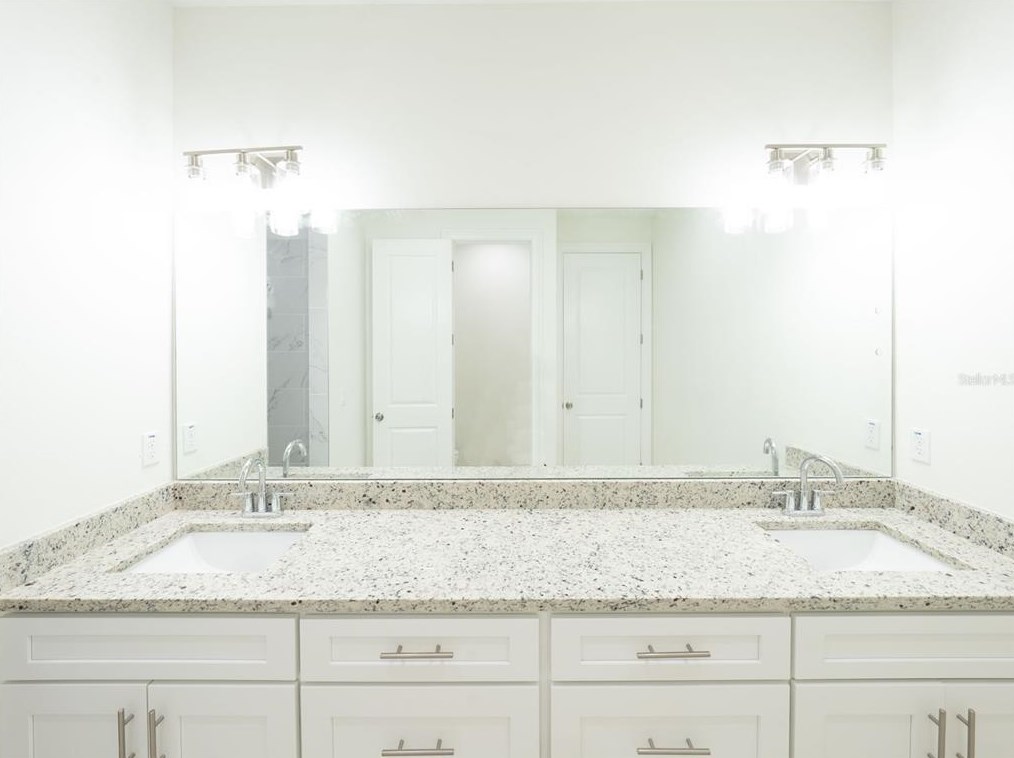 8956 164 Pl, Summerfield FL  34491-7019 exterior