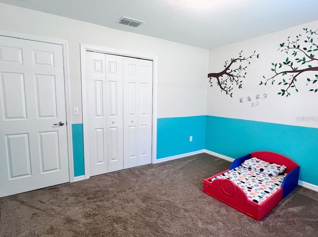 10 Cedar Tree Ter, Ocala FL  34472-2823 exterior