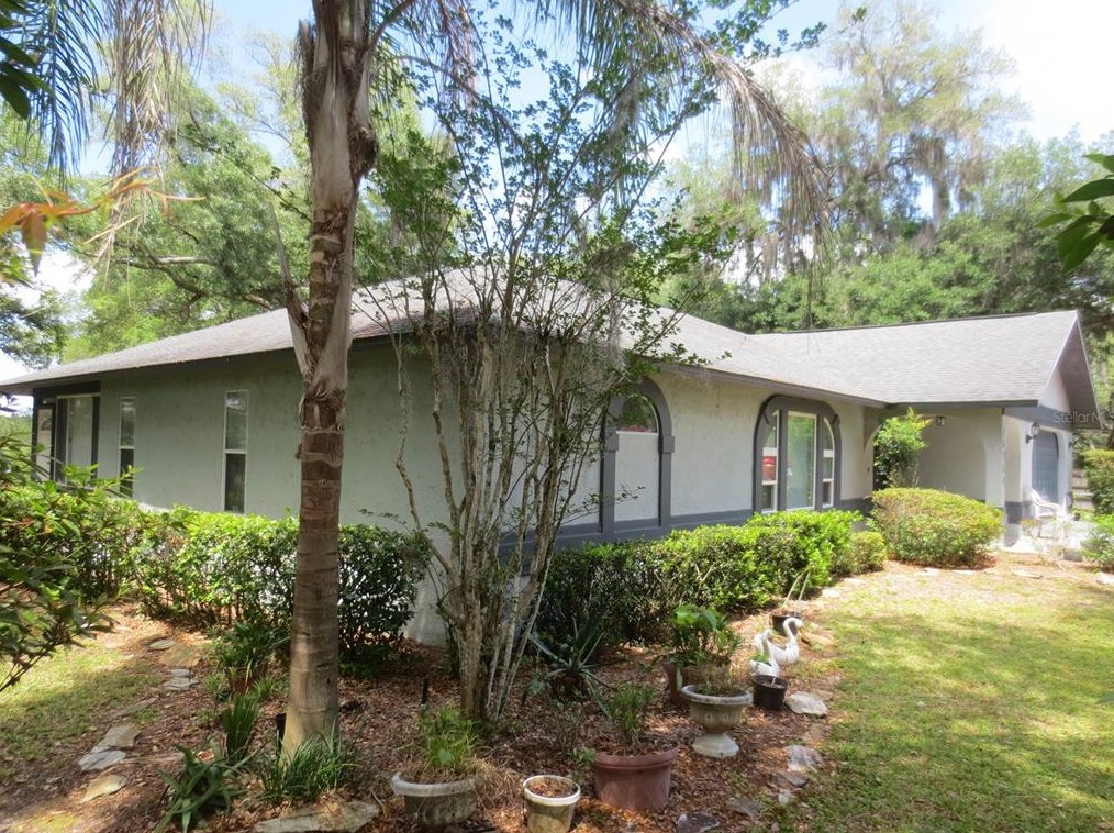 16789 Se 69 Ln, Ocklawaha, FL 32179