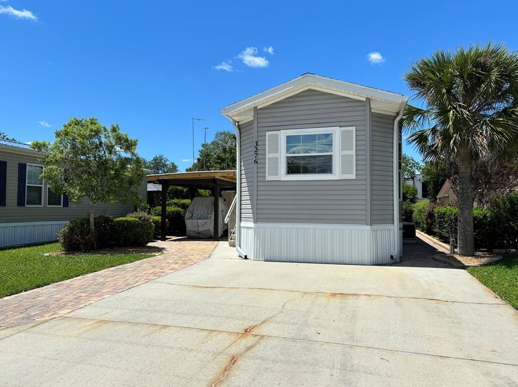 3276 103rd Ave, Silver Springs, FL 34488-8336