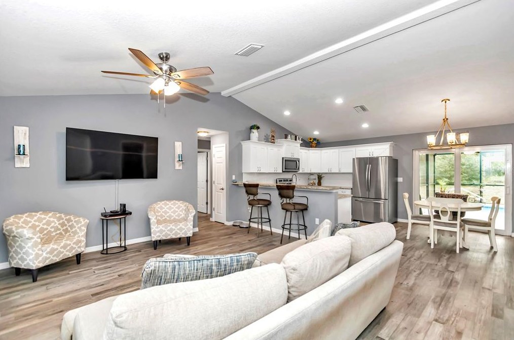 24314 Shorewood Dr, Dunnellon FL  34431-3725 exterior