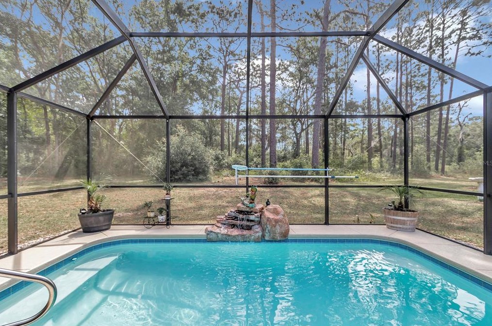 24314 Shorewood Dr, Dunnellon FL  34431-3725 exterior