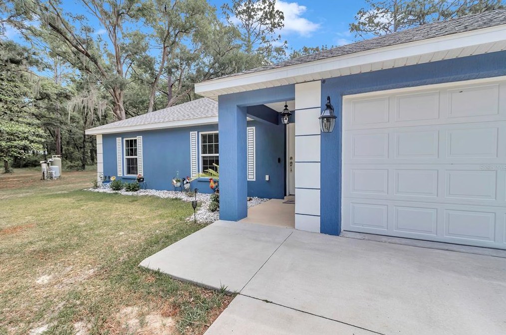 24314 Shorewood Dr, Dunnellon FL  34431-3725 exterior
