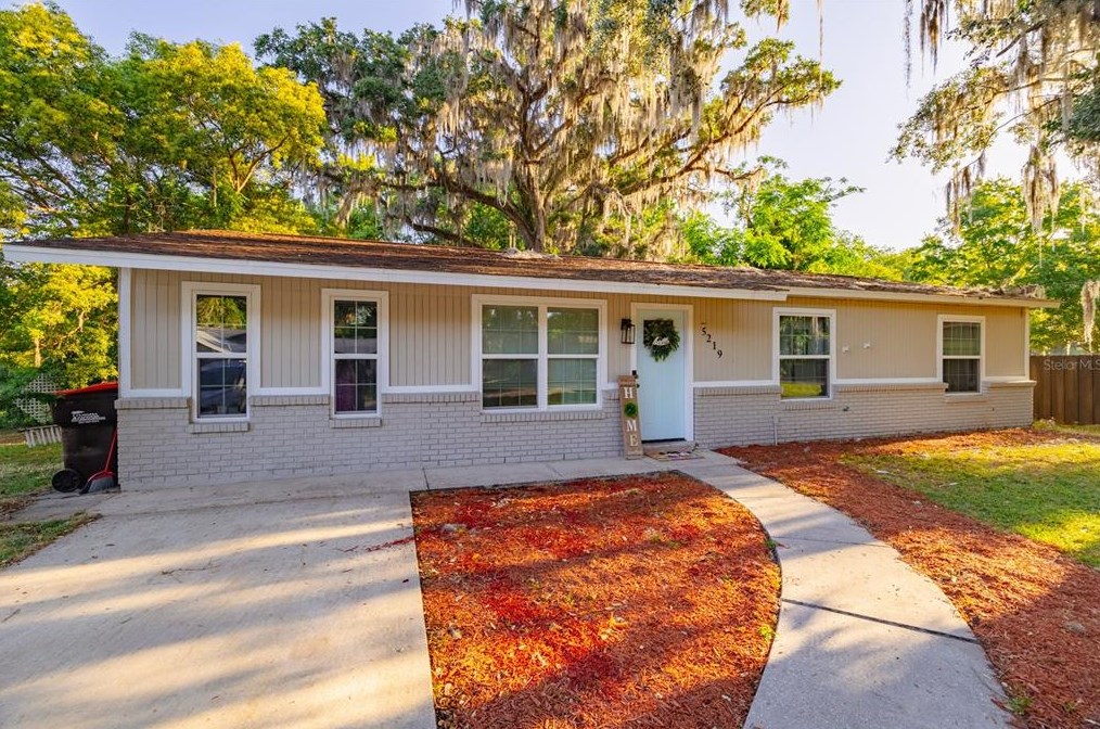 5219 113th St, Belleview, FL 34420-3944