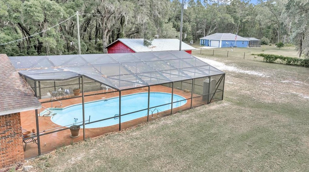 24320 Shorewood Dr, Dunnellon FL  34431-3724 exterior