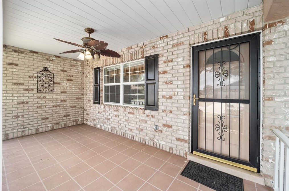 9791 97th Ln, Ocala, FL 34481-6548