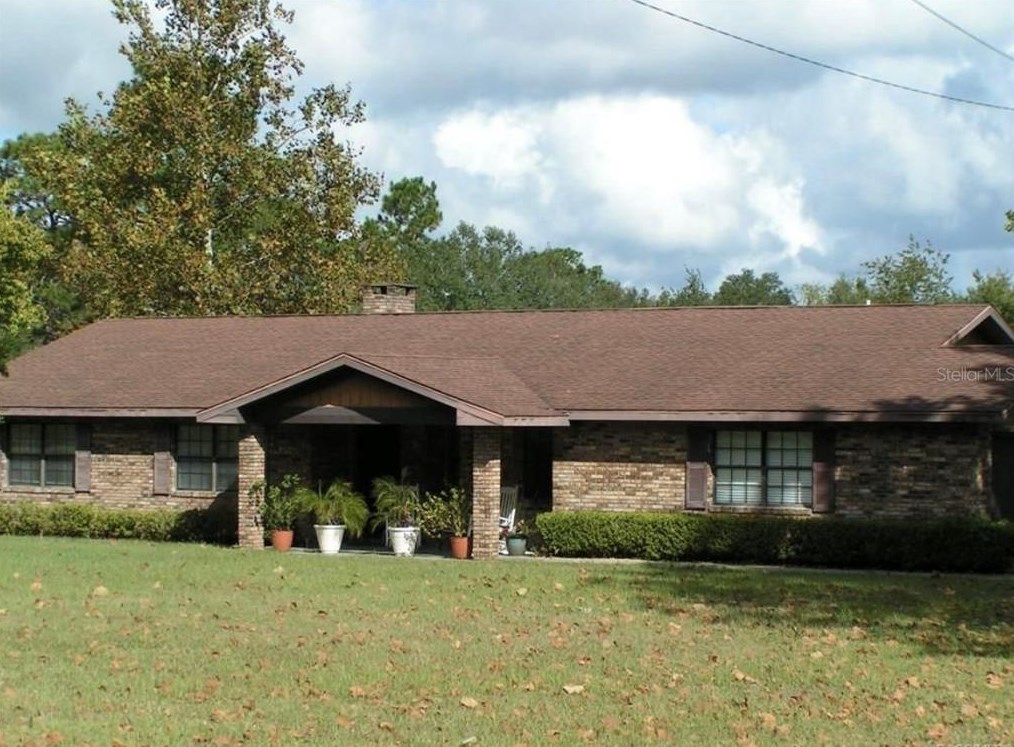 4345 Woodlawn St, Dunnellon FL 34433-2764 exterior