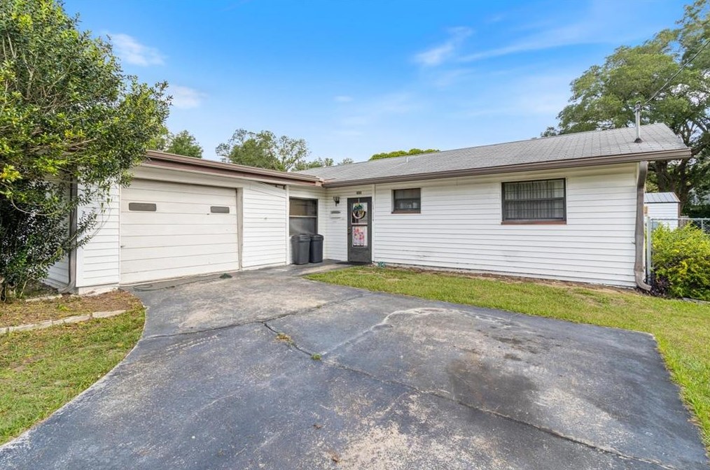 19669 Rainbow Lakes Blvd, Dunnellon, FL 34431-4465