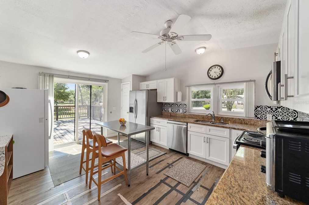 10790 151 Pl, Dunnellon FL 34432-6753 exterior