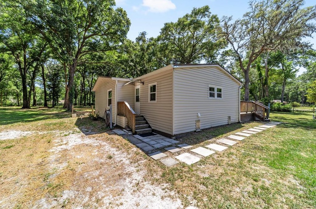 10790 151 Pl, Dunnellon FL 34432-6753 exterior