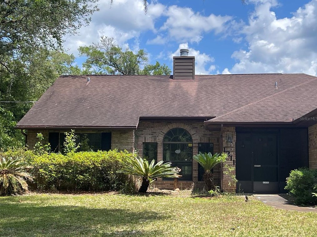 1211 War Admiral Dr, Deland, FL 32724