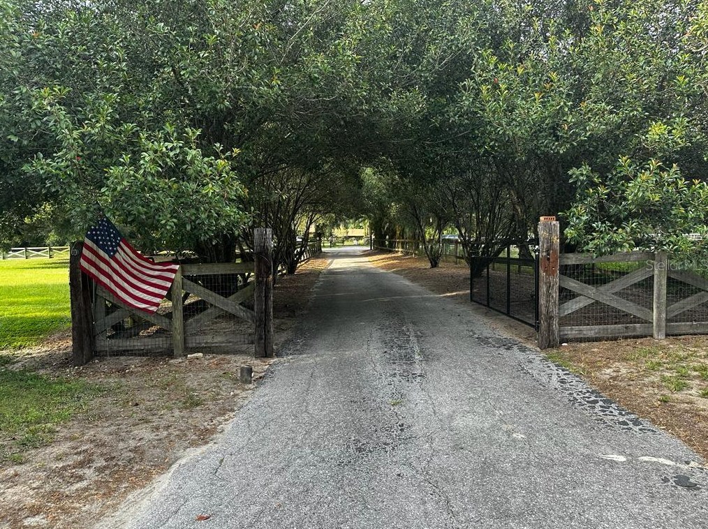 2590 87th Pl, Ocala, FL 34476-6705