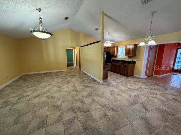 100 Crestwood Dr, Interlachen FL 32148-7362 exterior