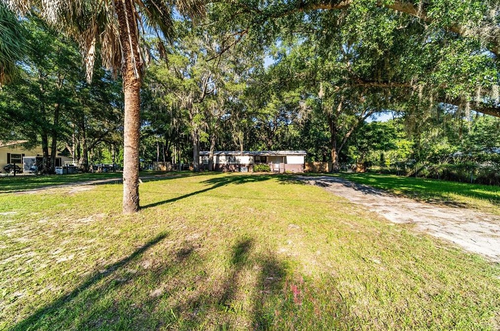 3765 60th Ct, Silver Springs, FL 34488-1931