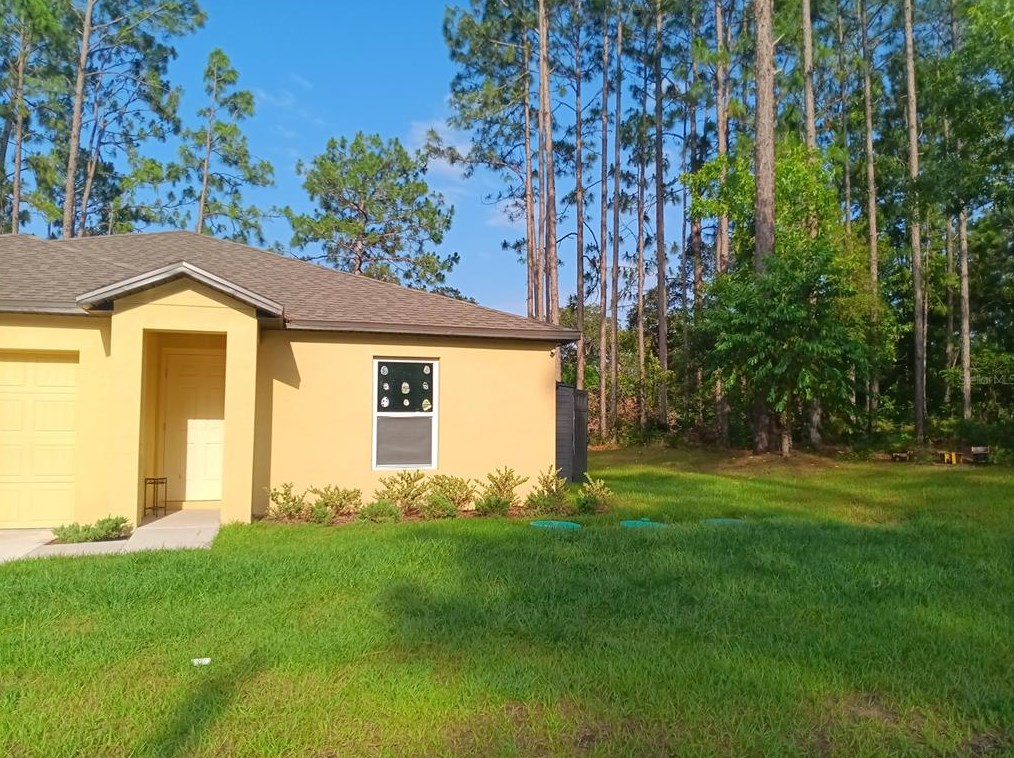 2469 W Wavecrest Dr, Dunnellon, FL 34434